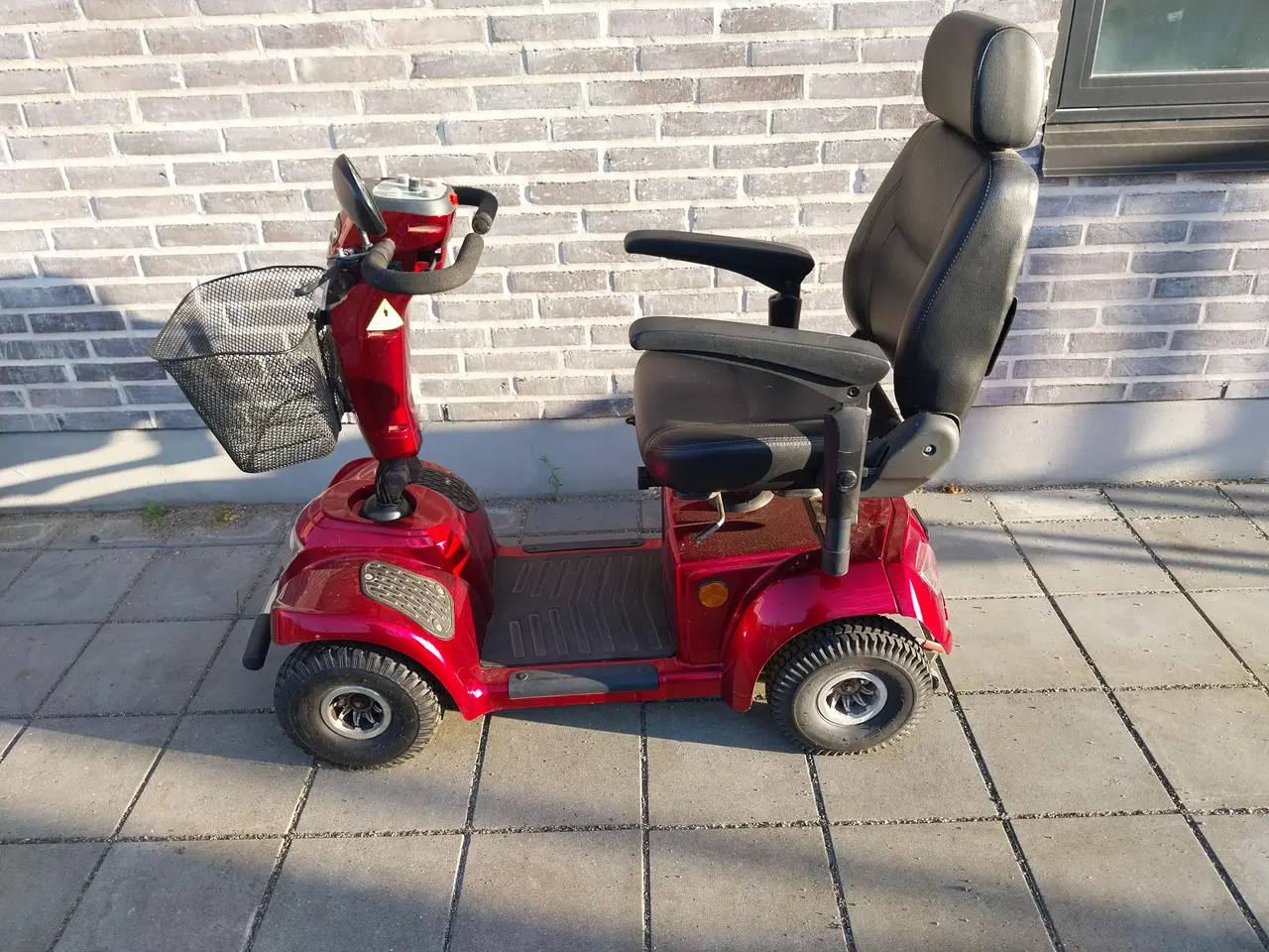 Billede 1 - EasyGo M4C Rød el-scooter 