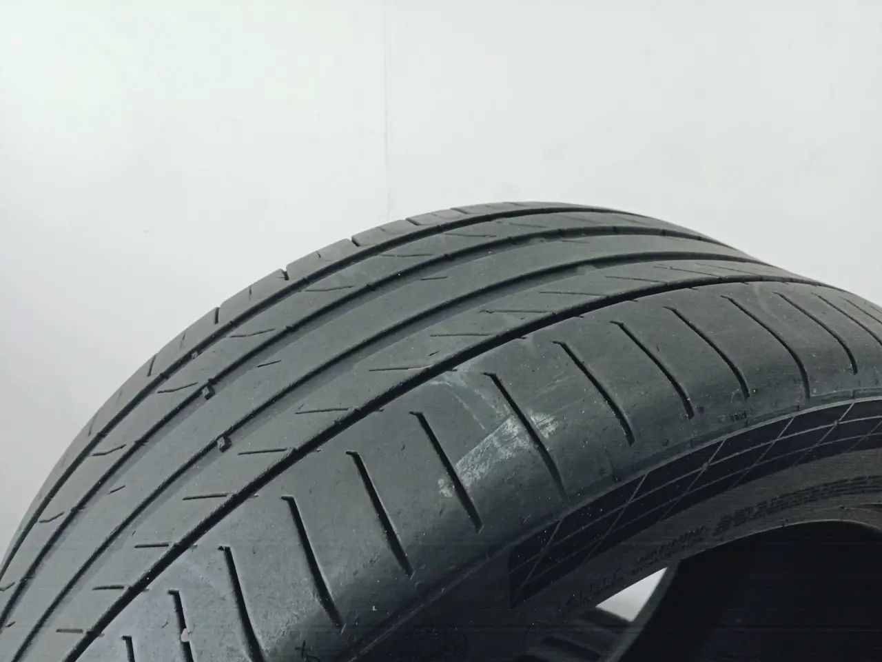 Billede 2 - sommerdæk - 265/45R20 108Y Continental (2 stk)