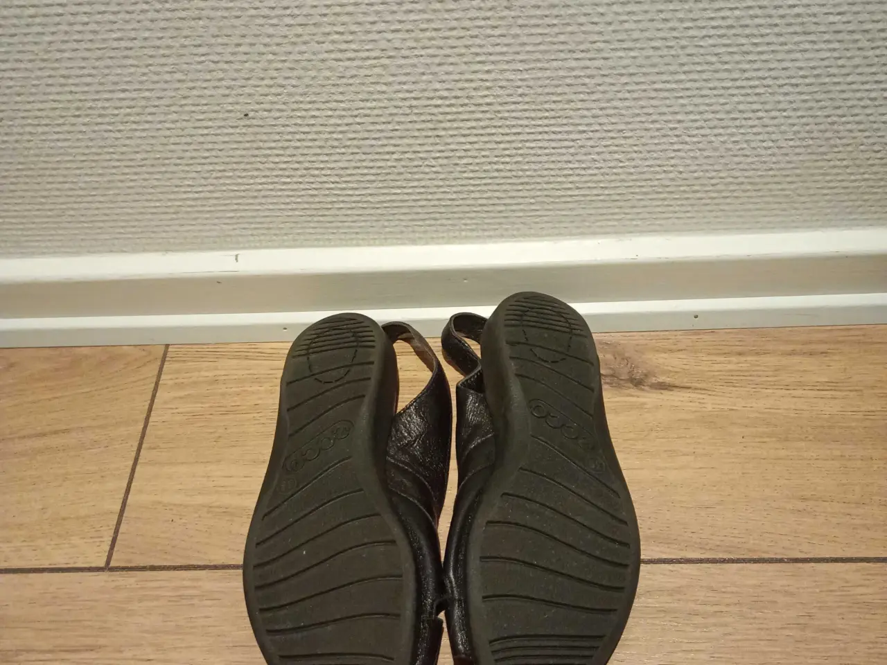 Billede 2 - Fine damesandaler, Ecco, str. 35.