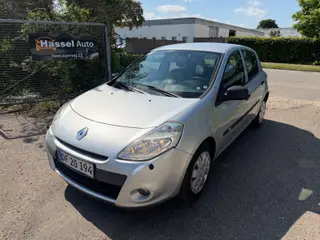 Renault Clio III 1,2 16V Authentique