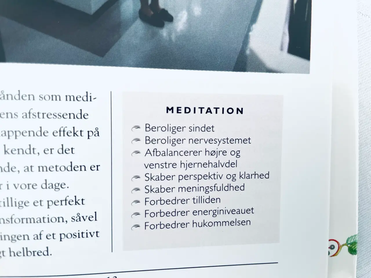 Billede 2 - Yoga bog