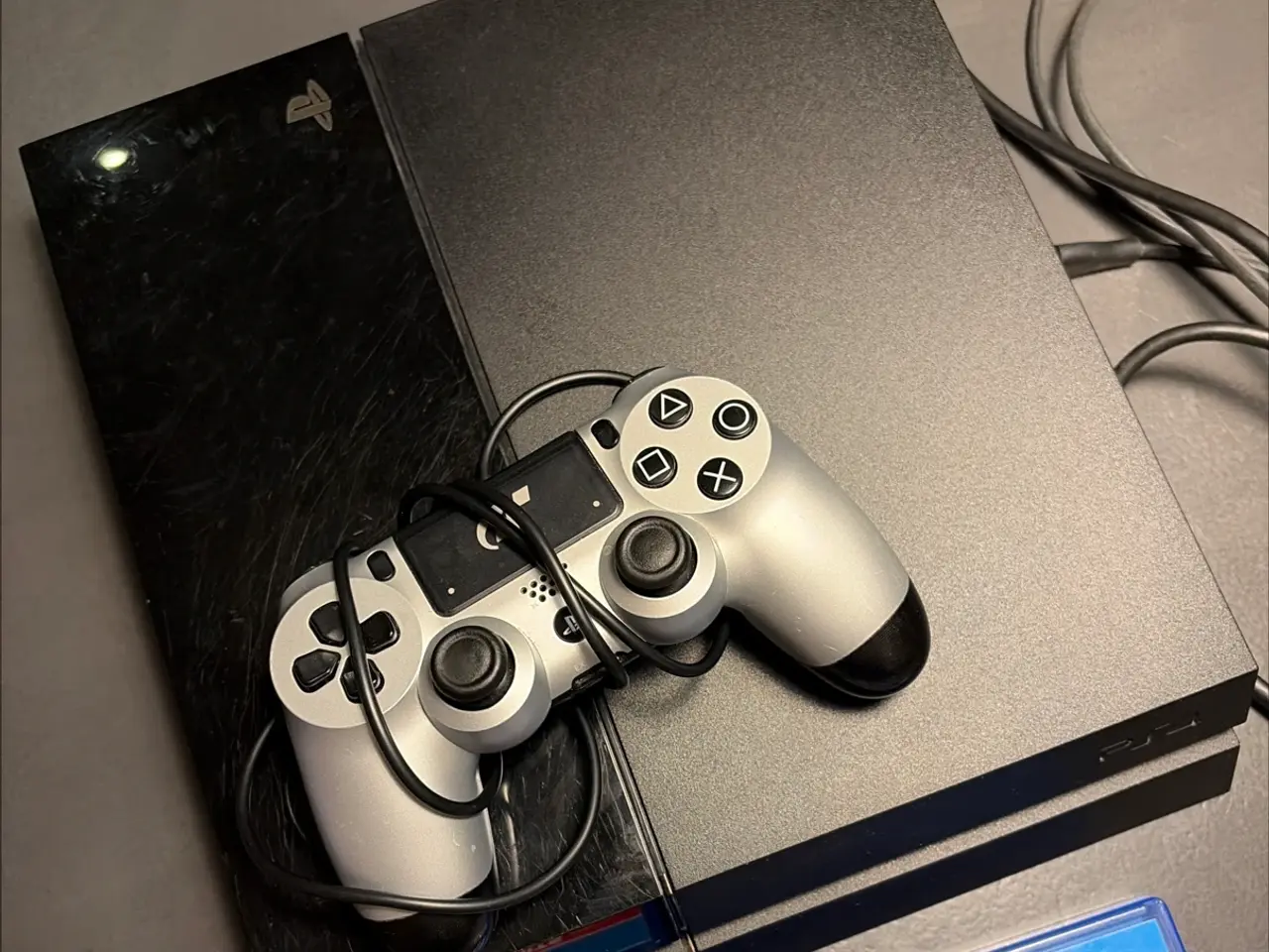 Billede 3 - Playstation 4 inkl. controller og 5 spil