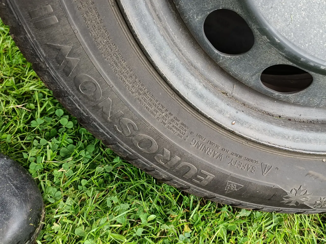 Billede 2 - Vinterdæk til VW  