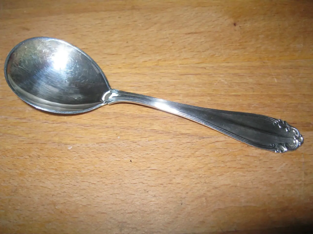 Billede 1 - 3-tårnet marmeladeske Elisabeth.