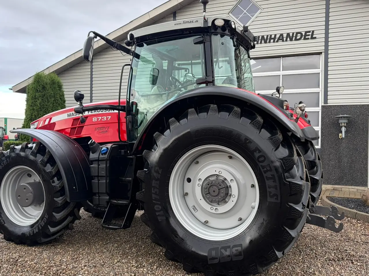 Billede 7 - Massey Ferguson 8737 Dyna VT med frontlift.