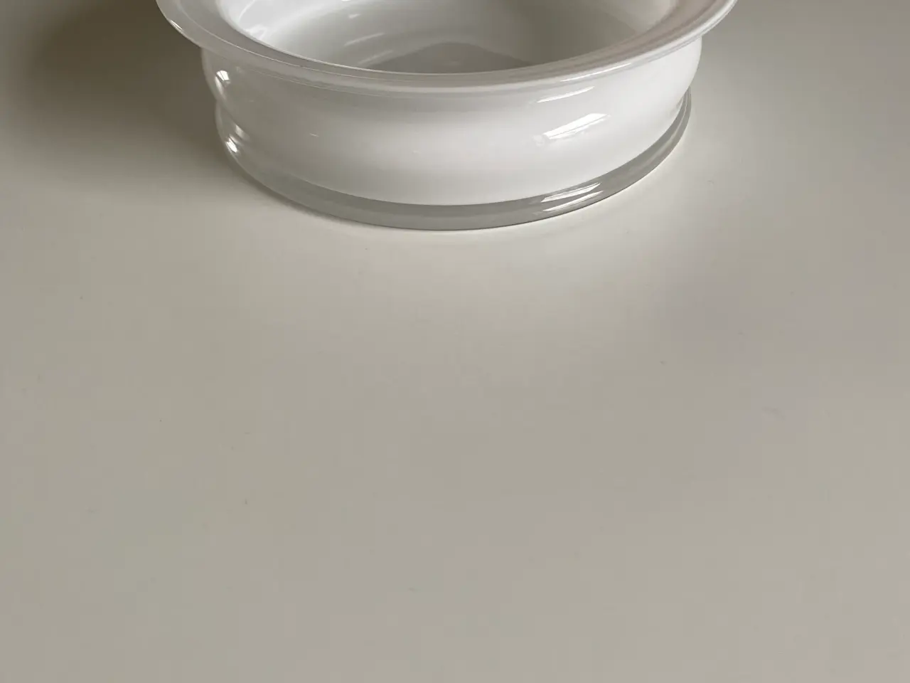 Billede 1 - Holmegård hvid glas fad/ skål