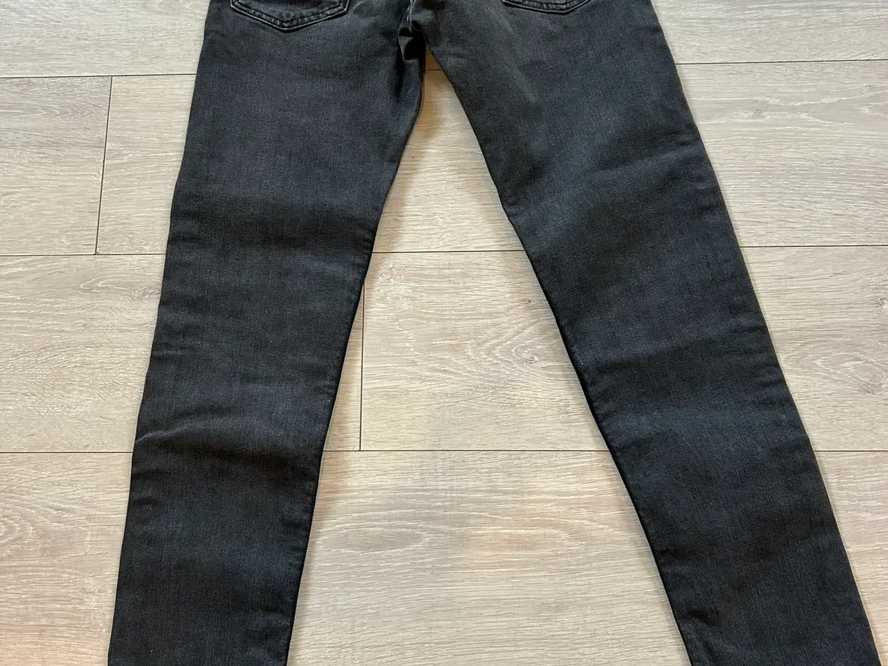 Billede 4 - NYE Levi's 511 jeans – Str. W26 (2 par haves)