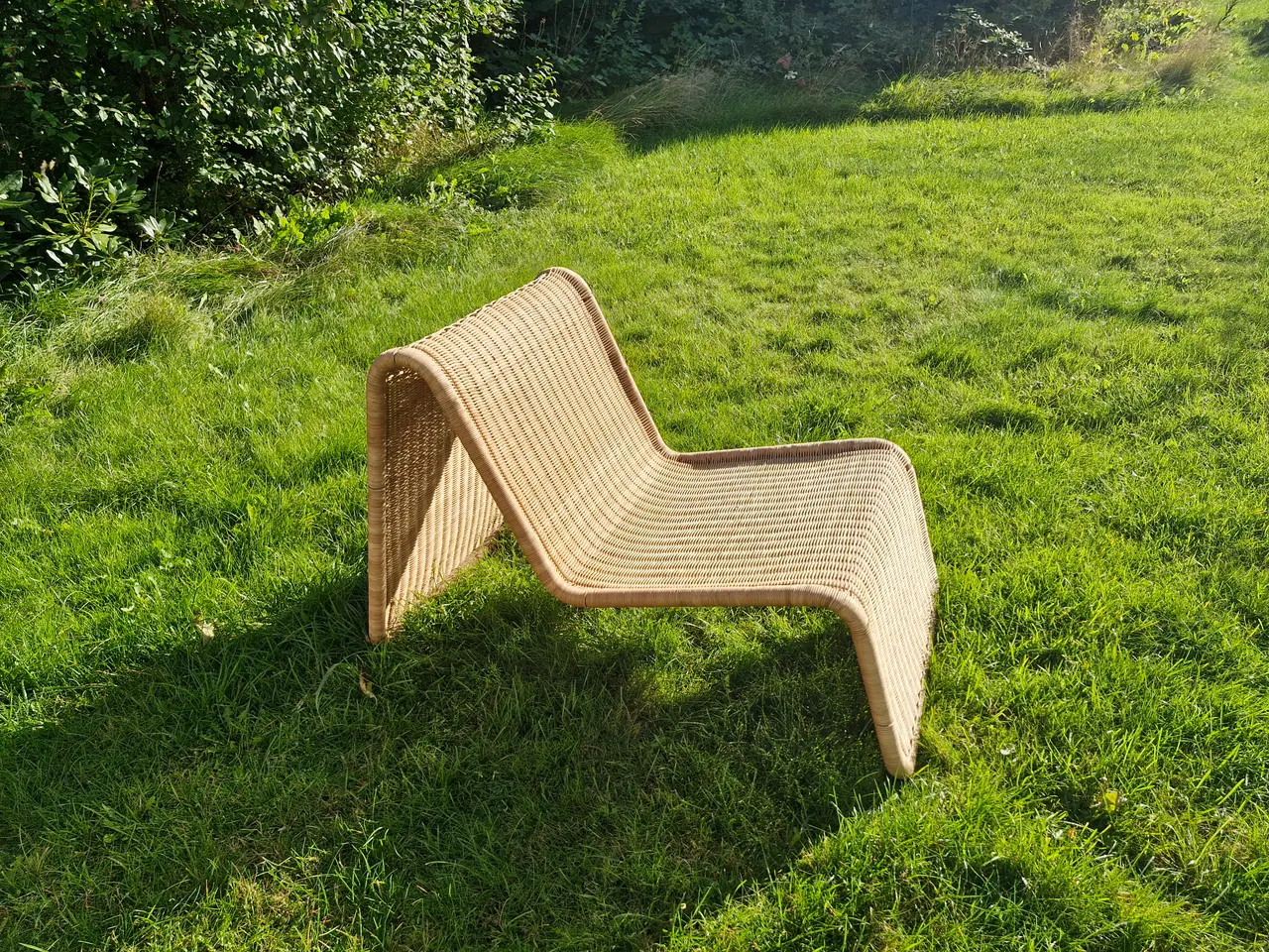 Billede 1 - Ikea model 'Hestra' rattan lounge chair, 1982