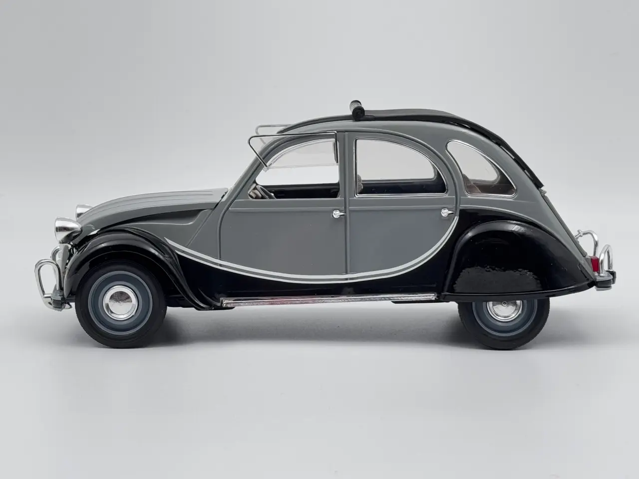 Billede 3 - 1966 Citroën 2CV Charleston 1:18 