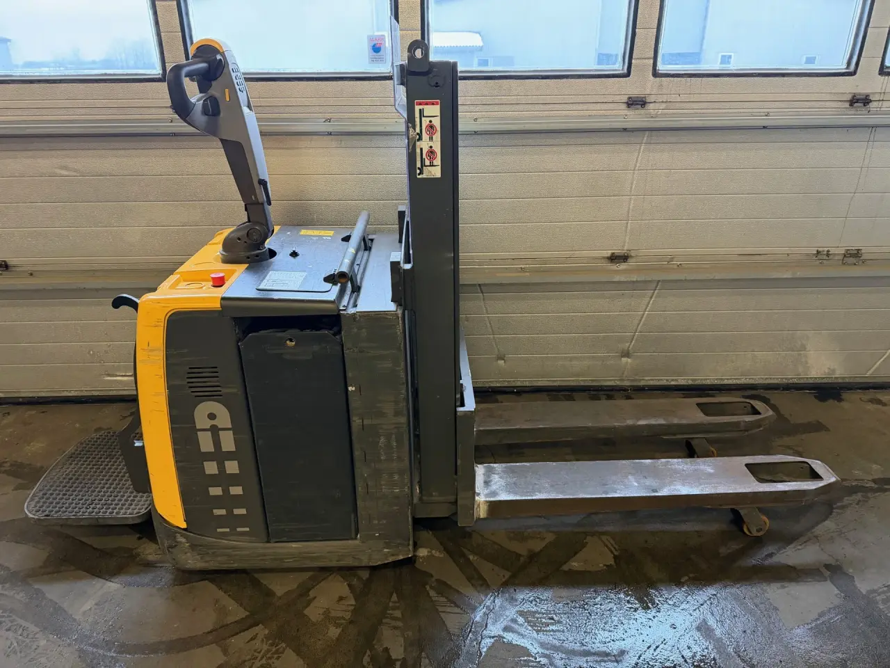 Billede 4 - Atlet PDP200 Dobbelt-pallestabler. Initialløft.