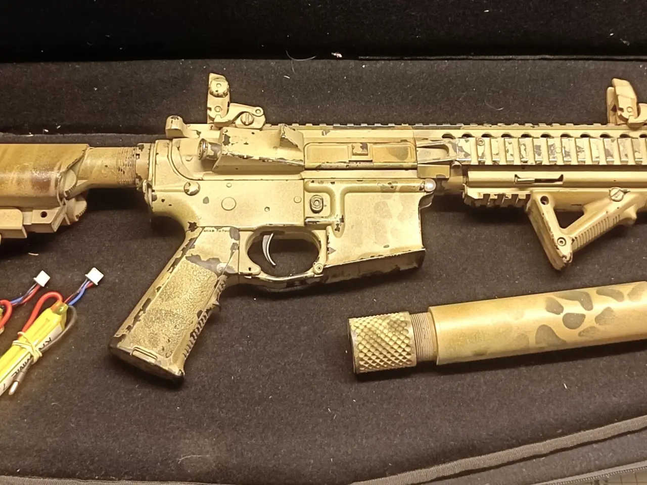 Billede 2 - Custombygget M4 med masser af lækre Magpul stumper