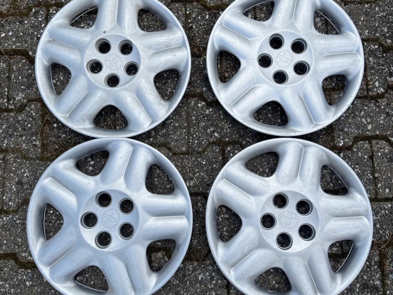 Billede 3 - Alufælge til Toyota
