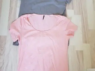 T-shirt str large
