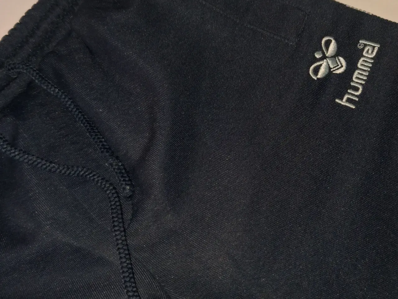 Billede 2 - 134, Hummel shorts