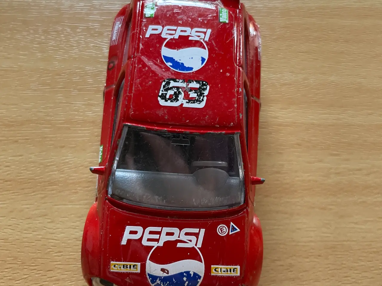 Billede 5 - Bburago: 4 flotte modelbiler (1:43)