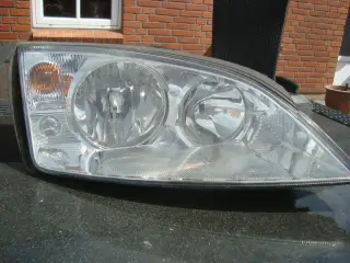 FORD MONDEO FORLYGTE - HØJRE