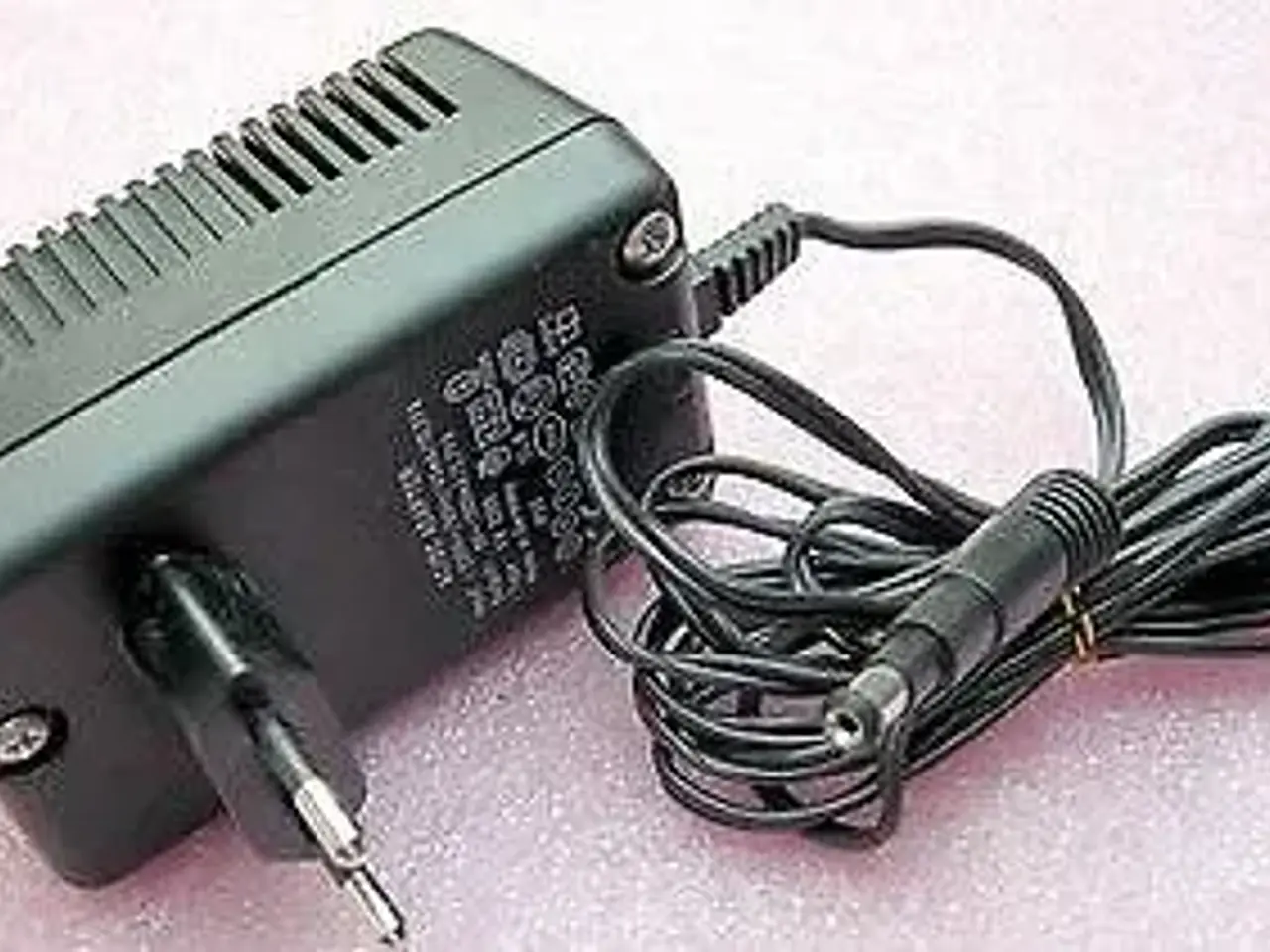 Billede 1 - Strømforsyning AC/DC Adapter 12VDC 580mA FRIWO