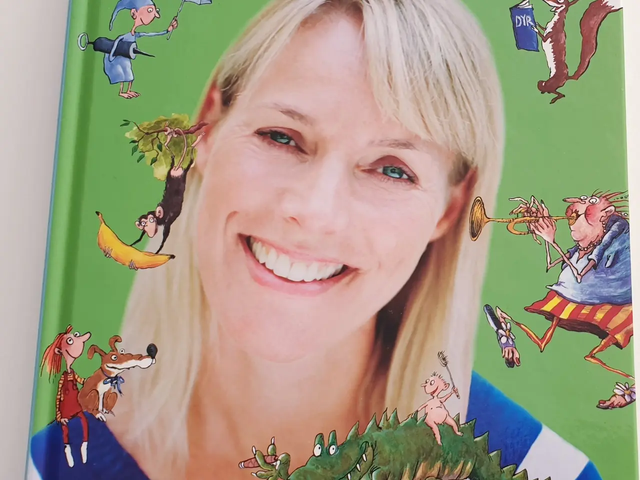 Billede 1 - Ny Bog Alberte synger med de små