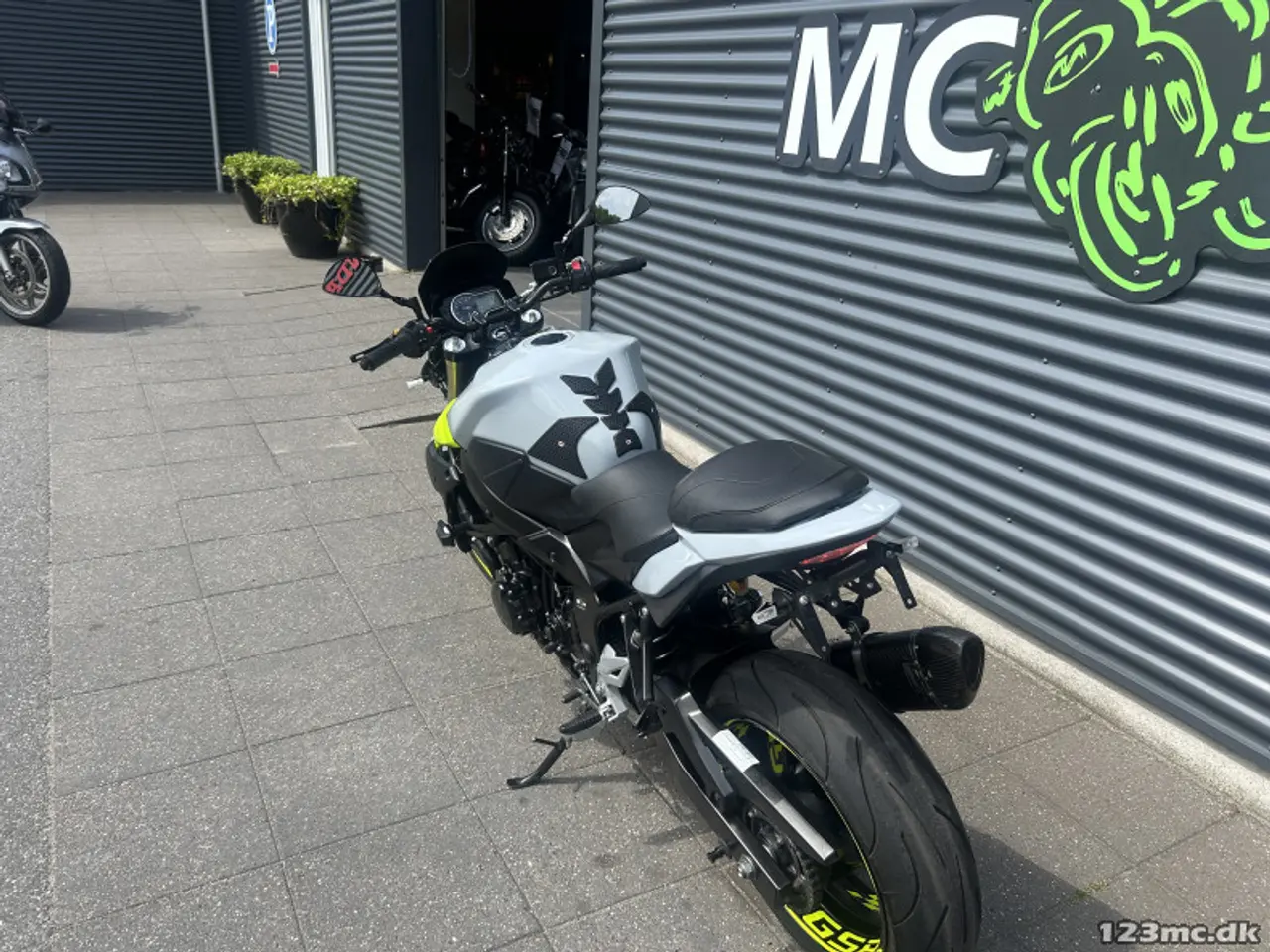 Billede 27 - Suzuki GSR 750 MC-SYD BYTTER GERNE