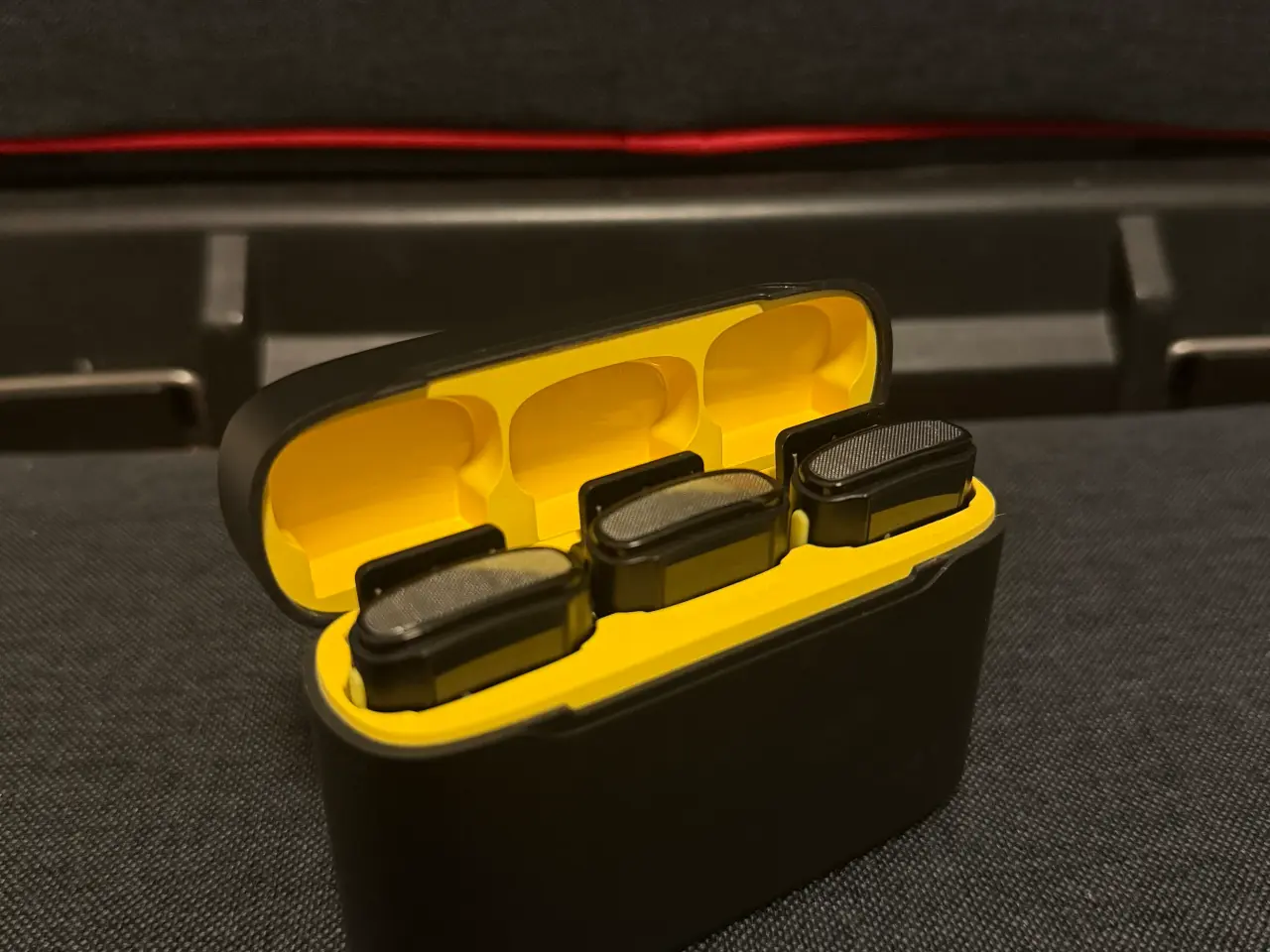 Billede 6 - Canon EOS R med batterigreb og trådløse mikrofoner