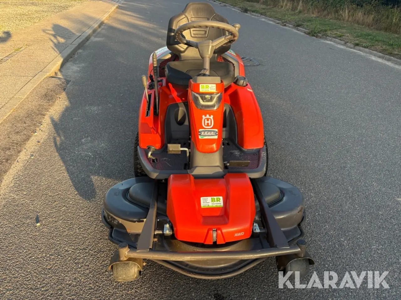 Billede 2 - Græsslåmaskine Husqvarna R316TsXAWD
