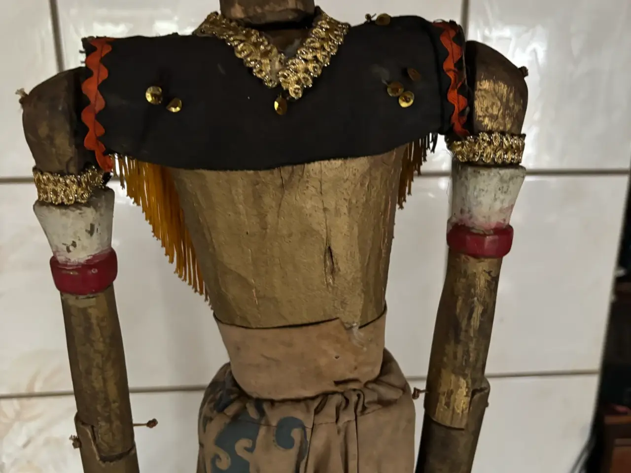 Billede 9 - Stor gammel wayang dukke