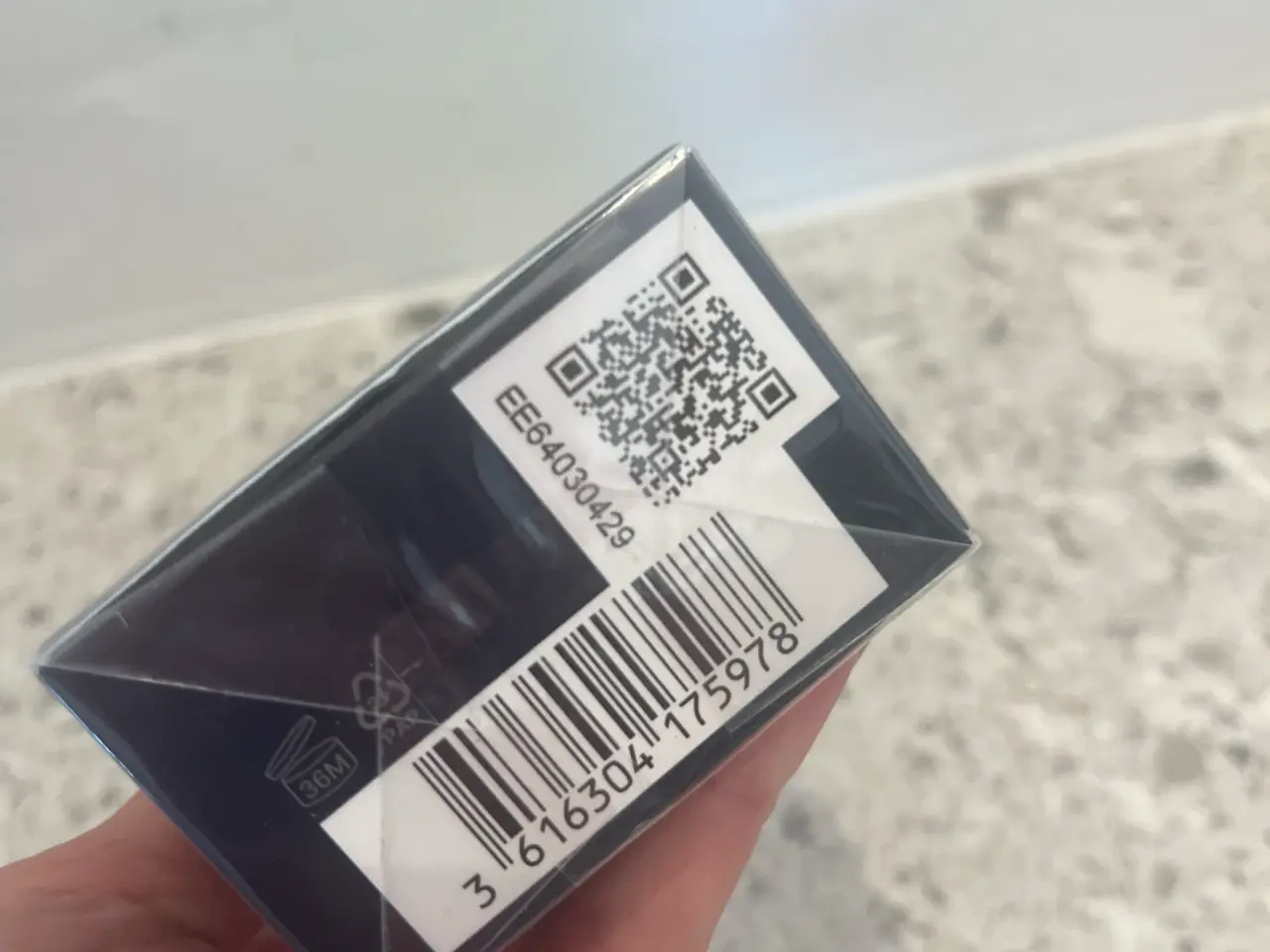 Billede 9 - Calvin Klein rygsæk og parfume
