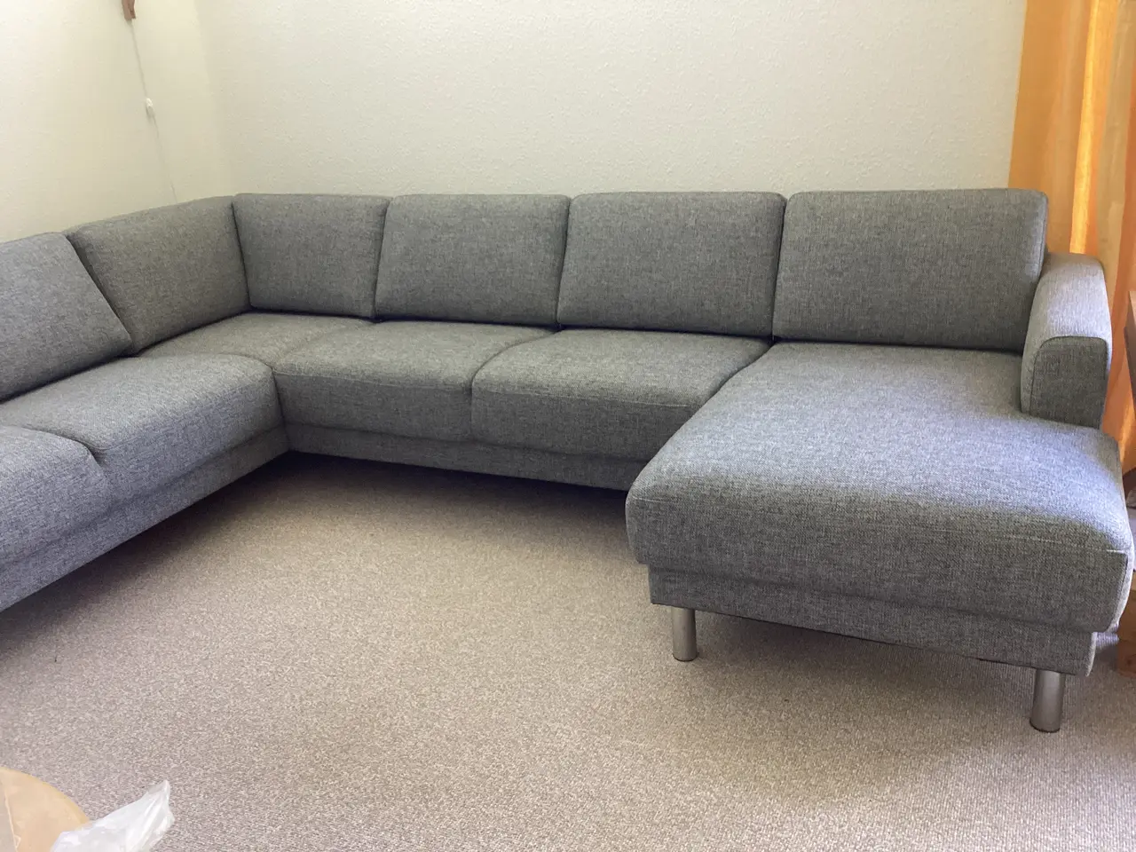 Billede 2 - Cleveland sofa med og chaiselong og pufafslutning