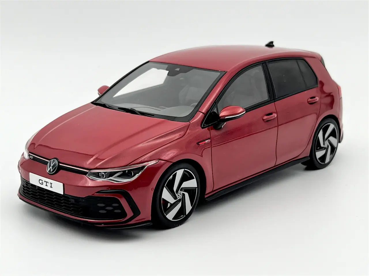 Billede 1 - 2021 VW Golf 8 GTI 1:18