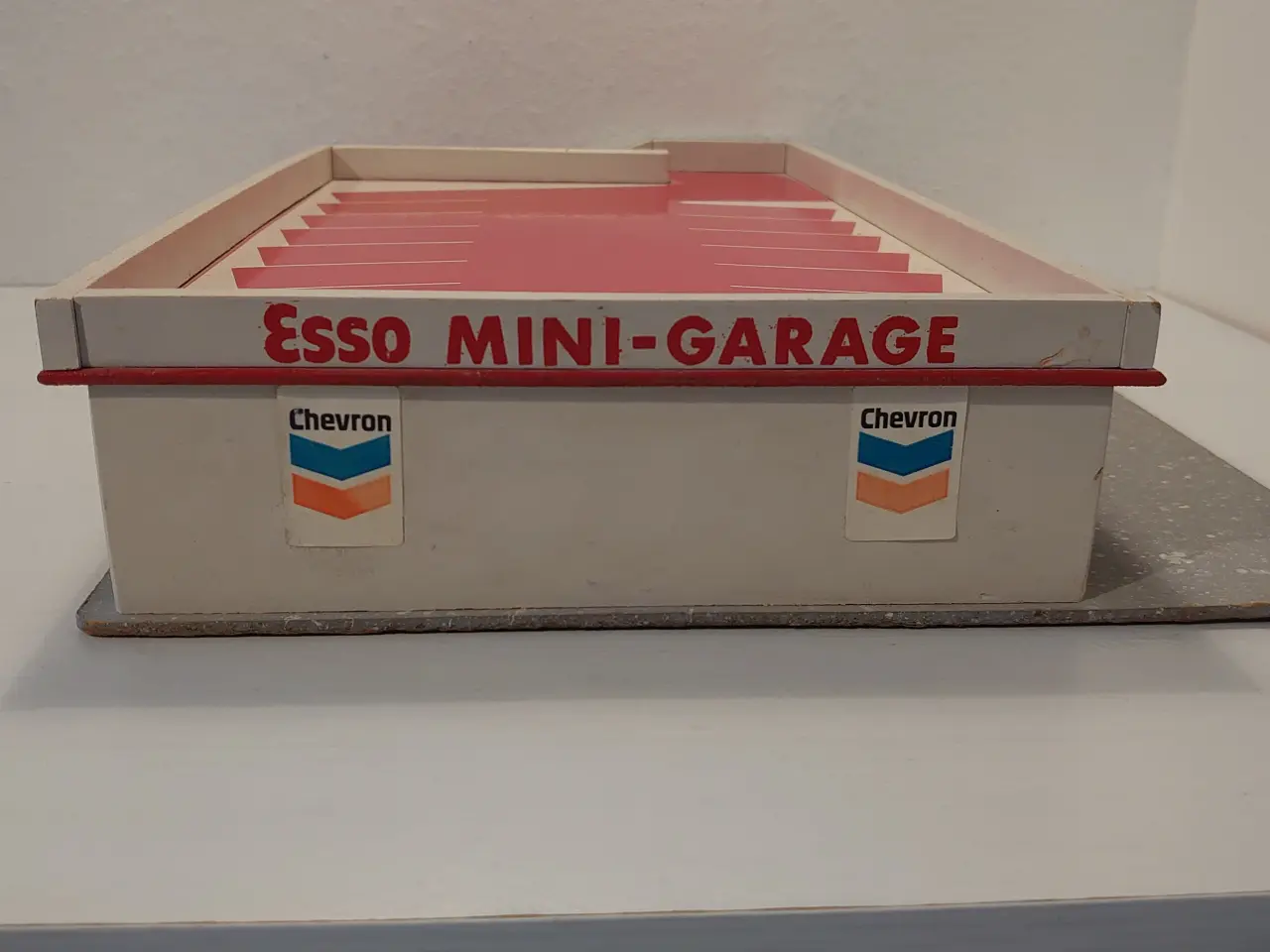 Billede 5 - Hanse: Esso mini garage med 16 garager. 60´erne