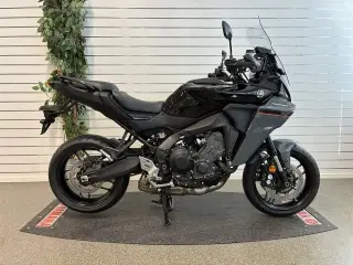 Yamaha Tracer 9 Midnight Black