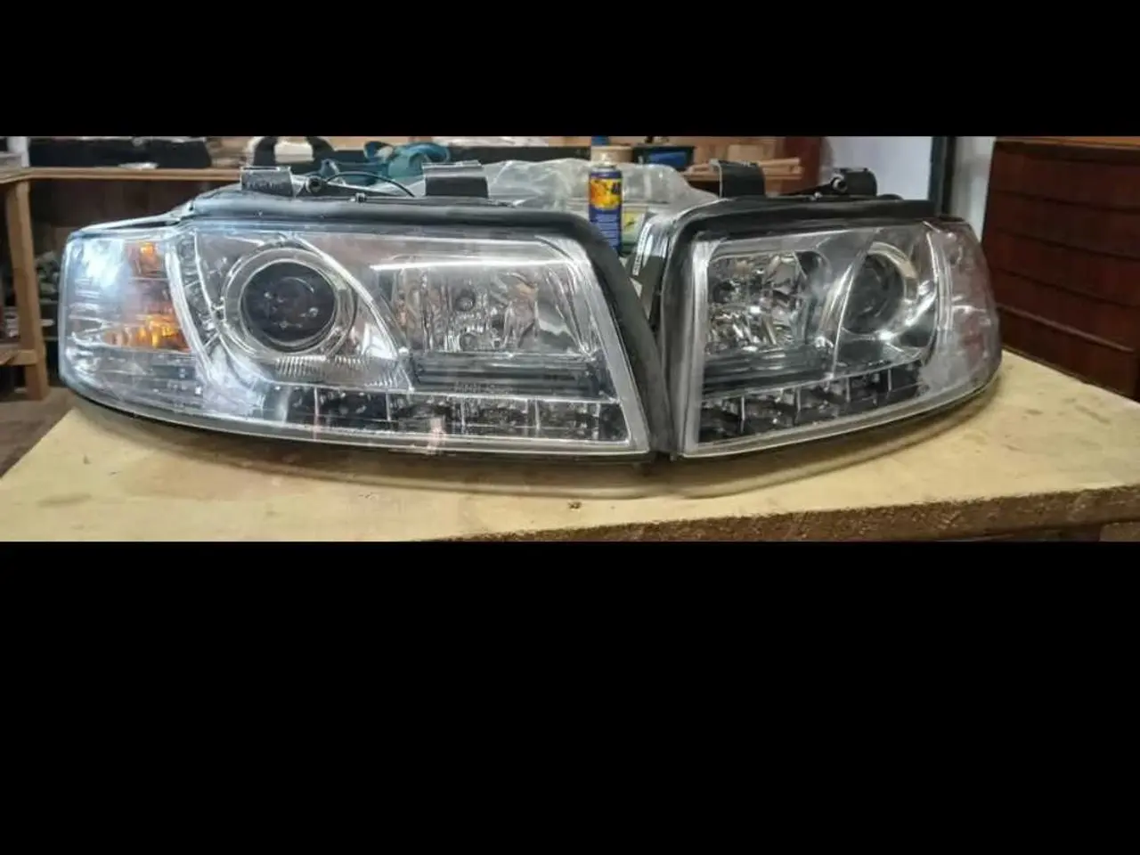 Billede 3 - Audi forlygter