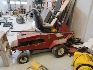 Havetraktor TORO GROUNDSMASTER 120