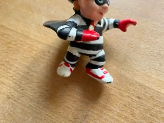 MacDonald figur