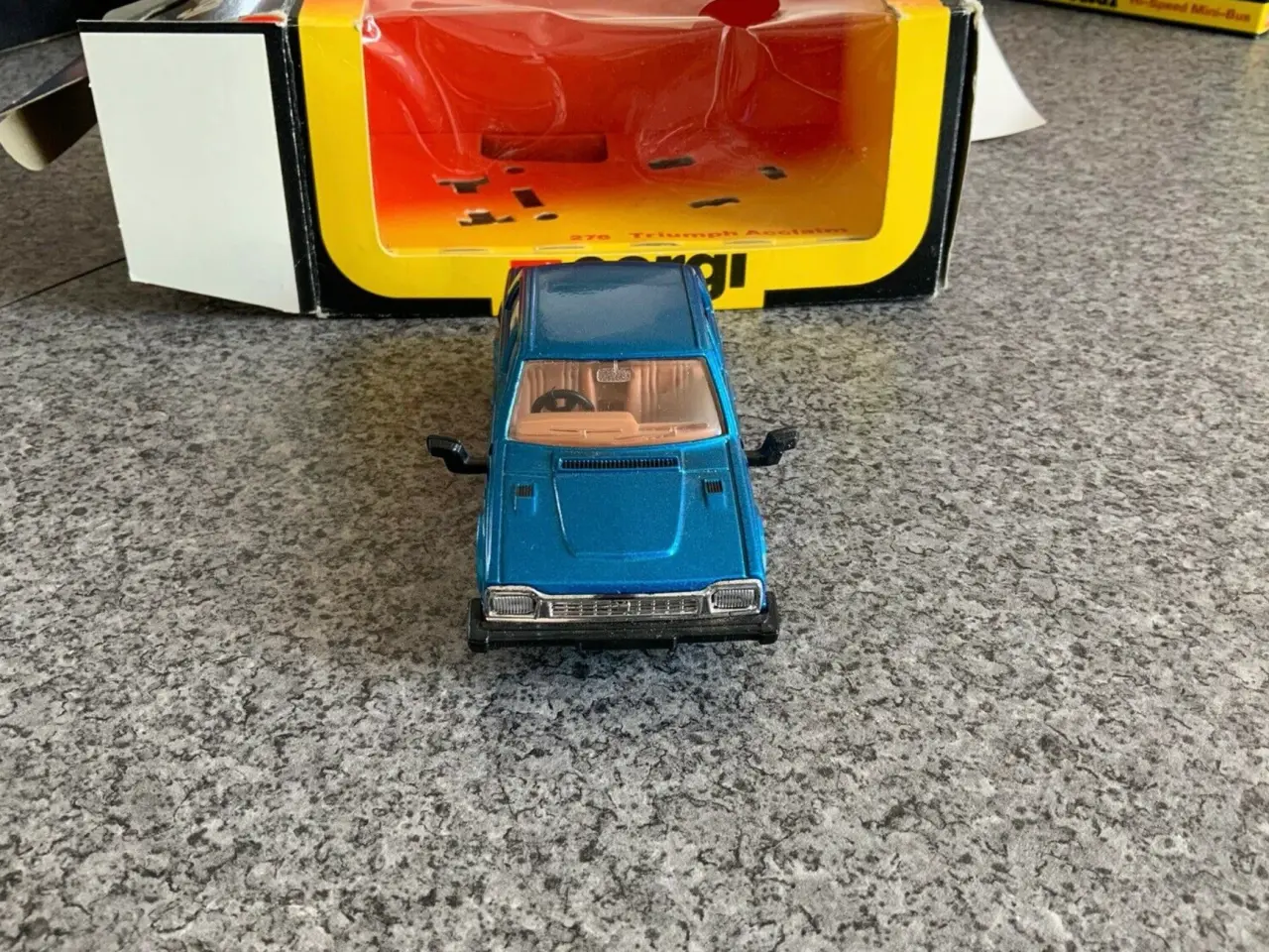 Billede 4 - Corgi Toys No. 276 Triumph Accalaim