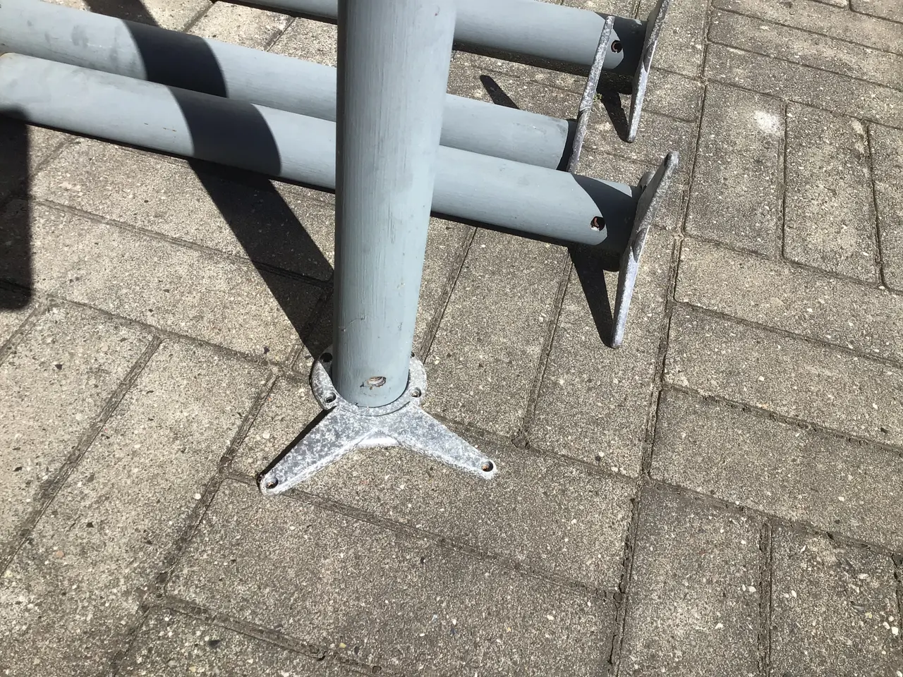 Billede 4 - Bordben stilbare