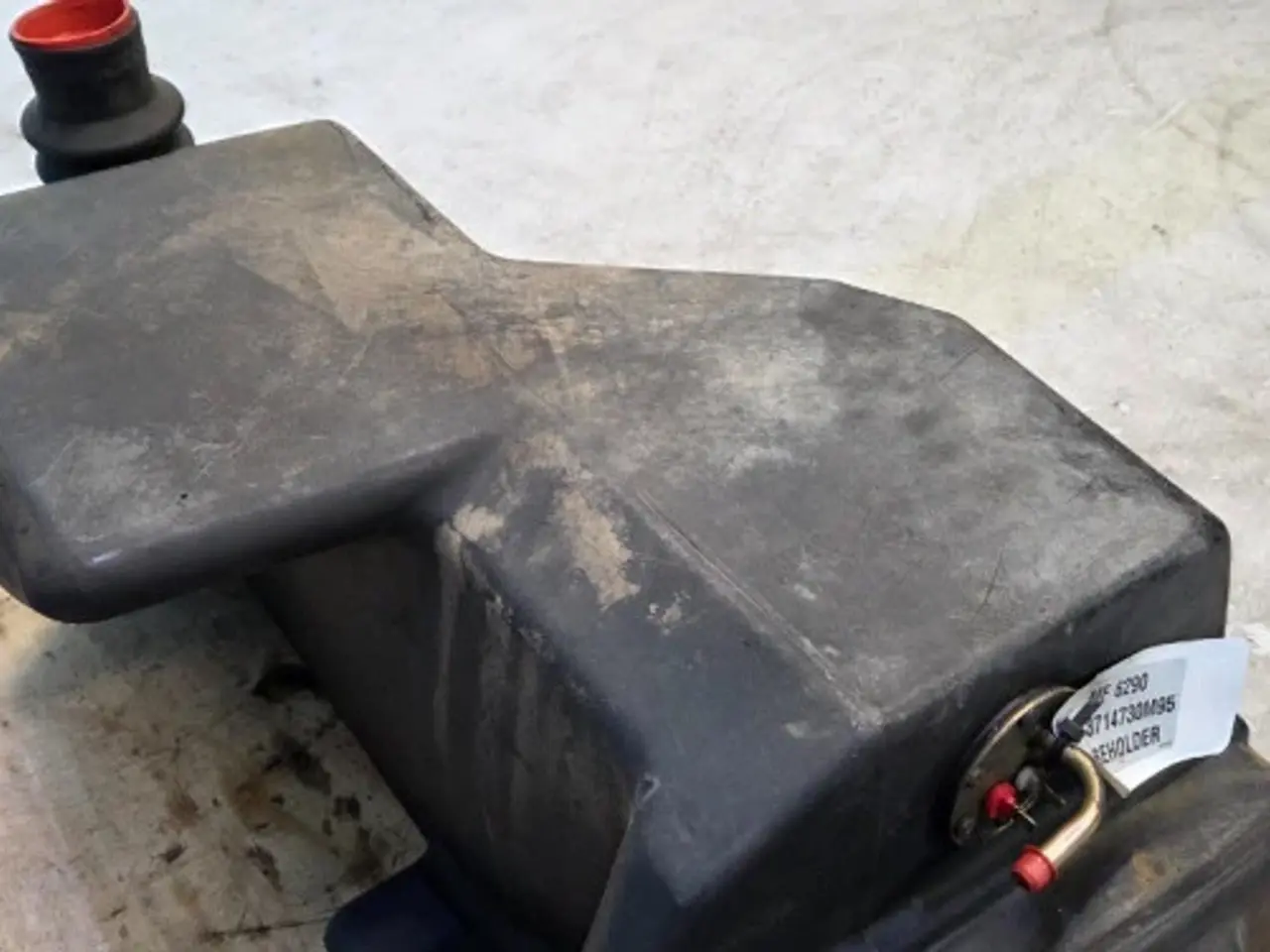 Billede 6 - Massey Ferguson 6290 Dieseltank 3714730M95