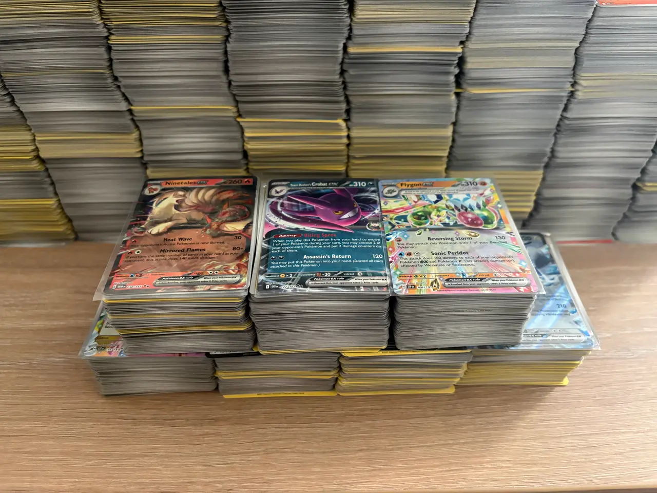 Billede 2 - 700 Forskellige Pokemon Kort til 525kr