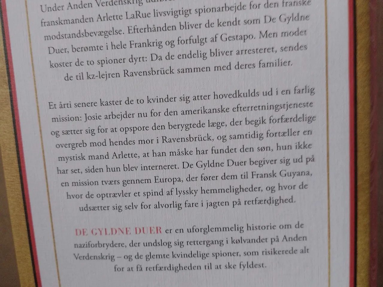 Billede 3 - Martha Hall Kelly: De Gyldne Duer