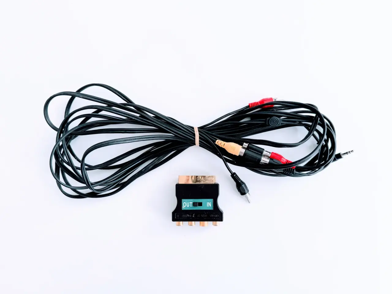 Billede 1 - SCART adapter med RCA/S-Video kabel. Fungerer fint