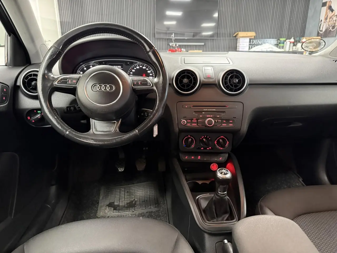 Billede 5 - Renault Mégane 2,0 16V Dynamique 140HK Cabr. 6g
