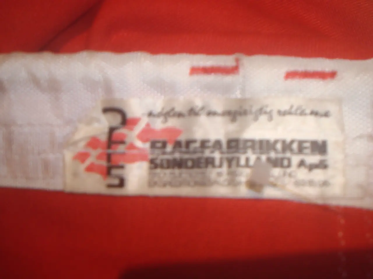 Billede 2 - DANNEBROGSFLAG 220 x 160 cm - meget lidt brugt