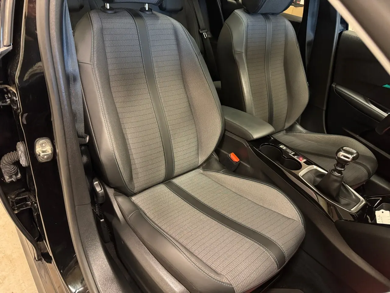 Billede 15 - Peugeot 208 1,5 BlueHDi 100 Allure Sky