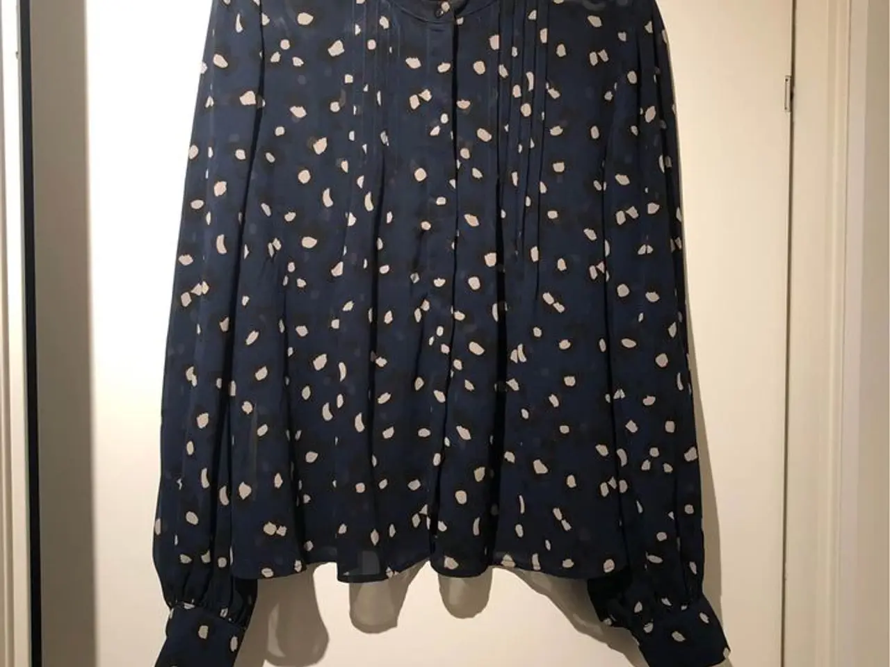 Billede 1 - MNG bluse - Str. L