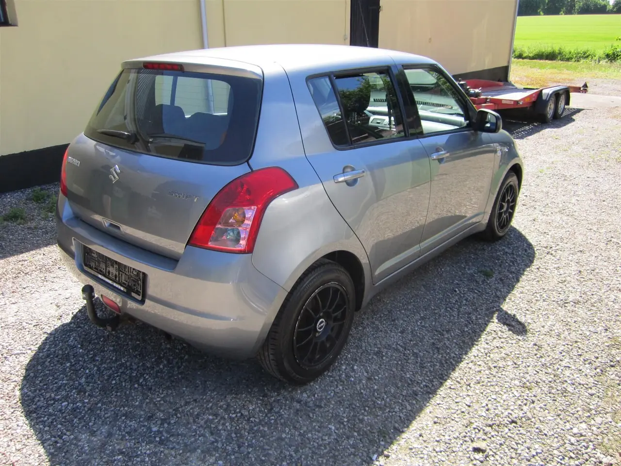 Billede 3 - Suzuki Swift 1,3 DDIS GL-A 75HK 5d