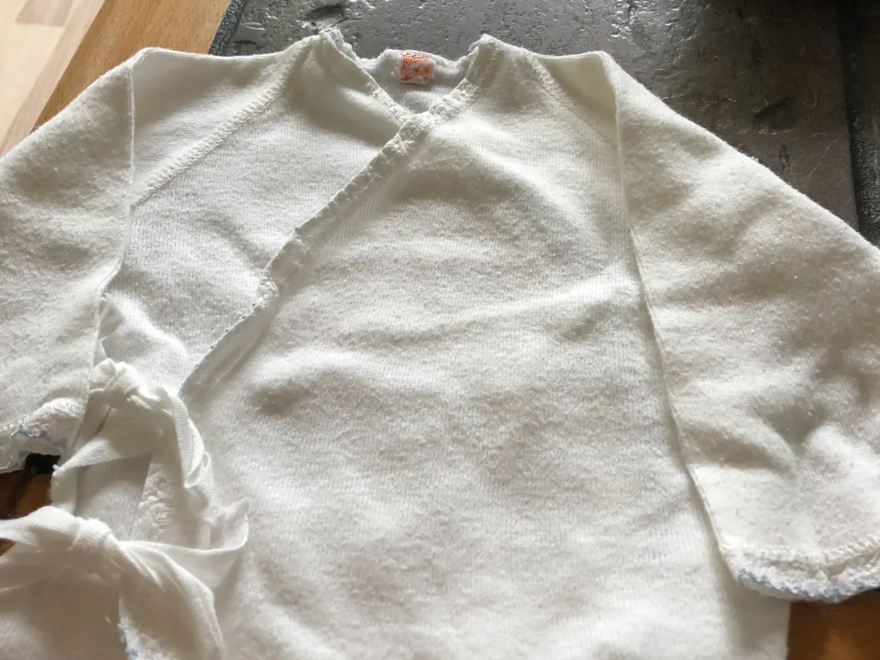 Billede 1 - Retro slå om trøje baby