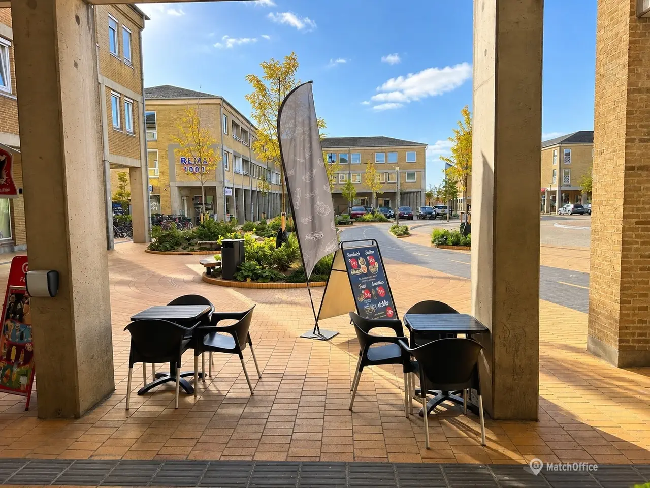 Billede 4 - Mindre cafe/sandwich bar centralt i Høje Taastrup