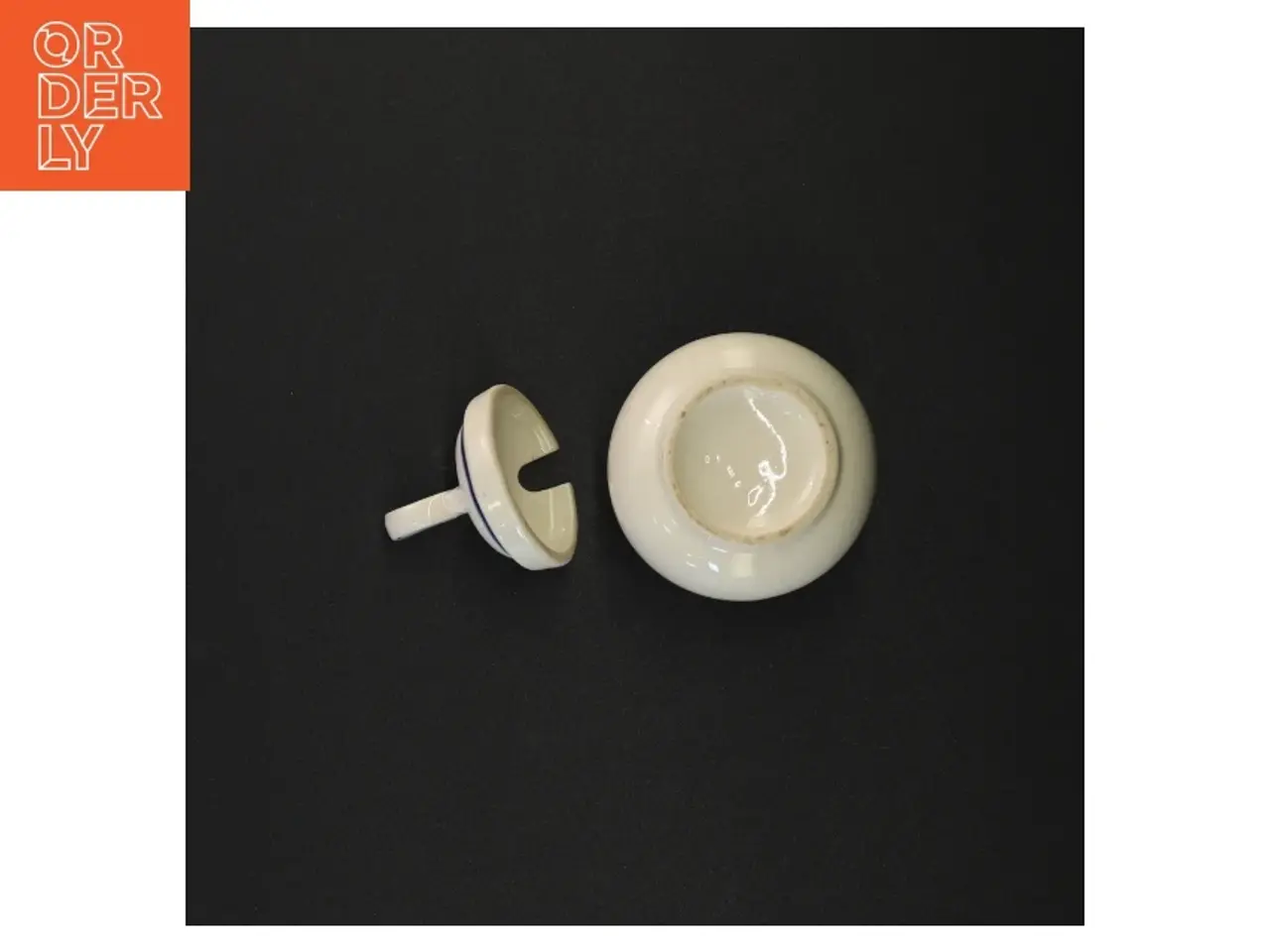 Billede 6 - Porcelænskrukke med blåt mønster (str. 10 x 7 cm)