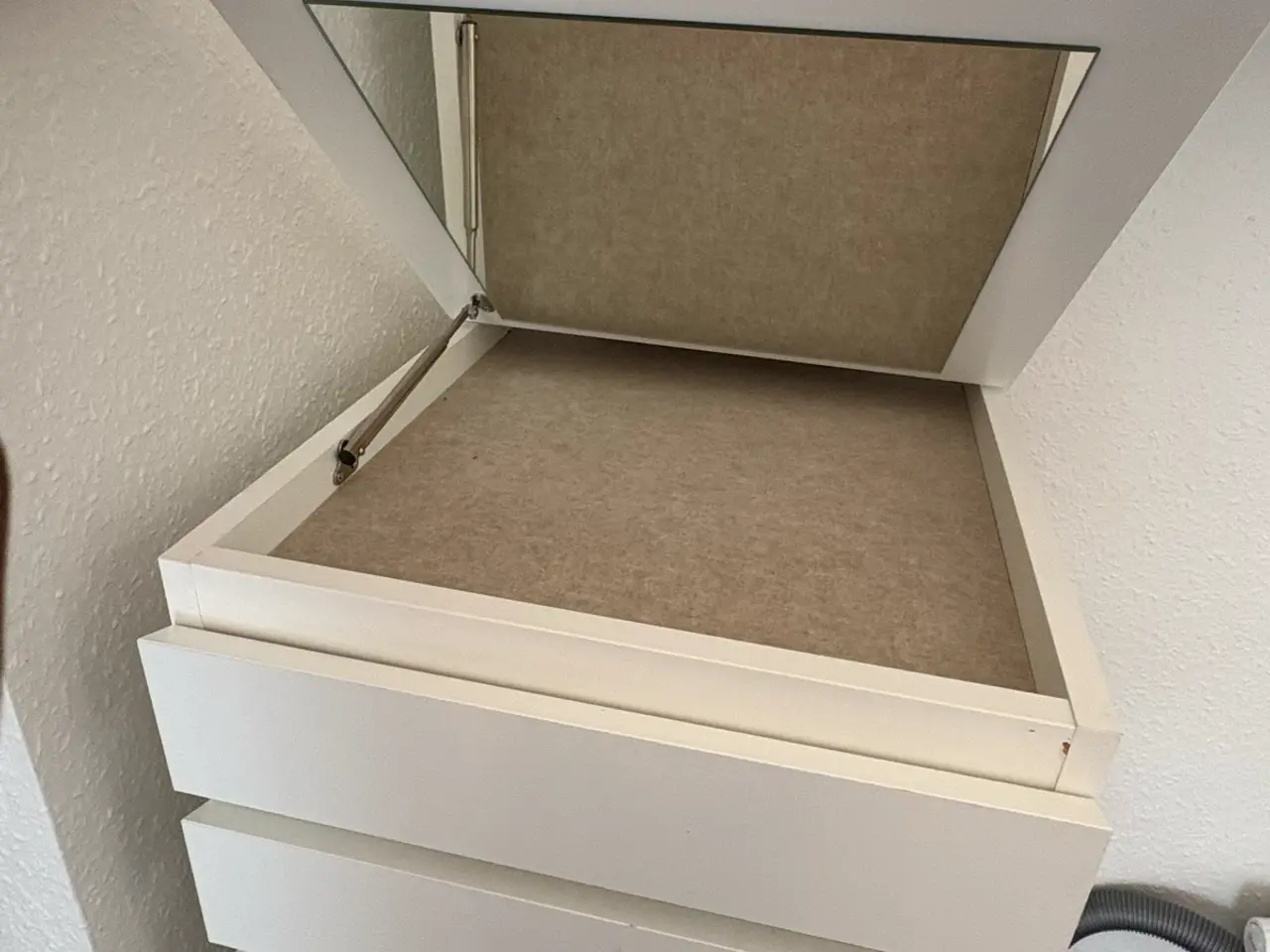 Billede 4 - Ikea Malm kommode med spejl