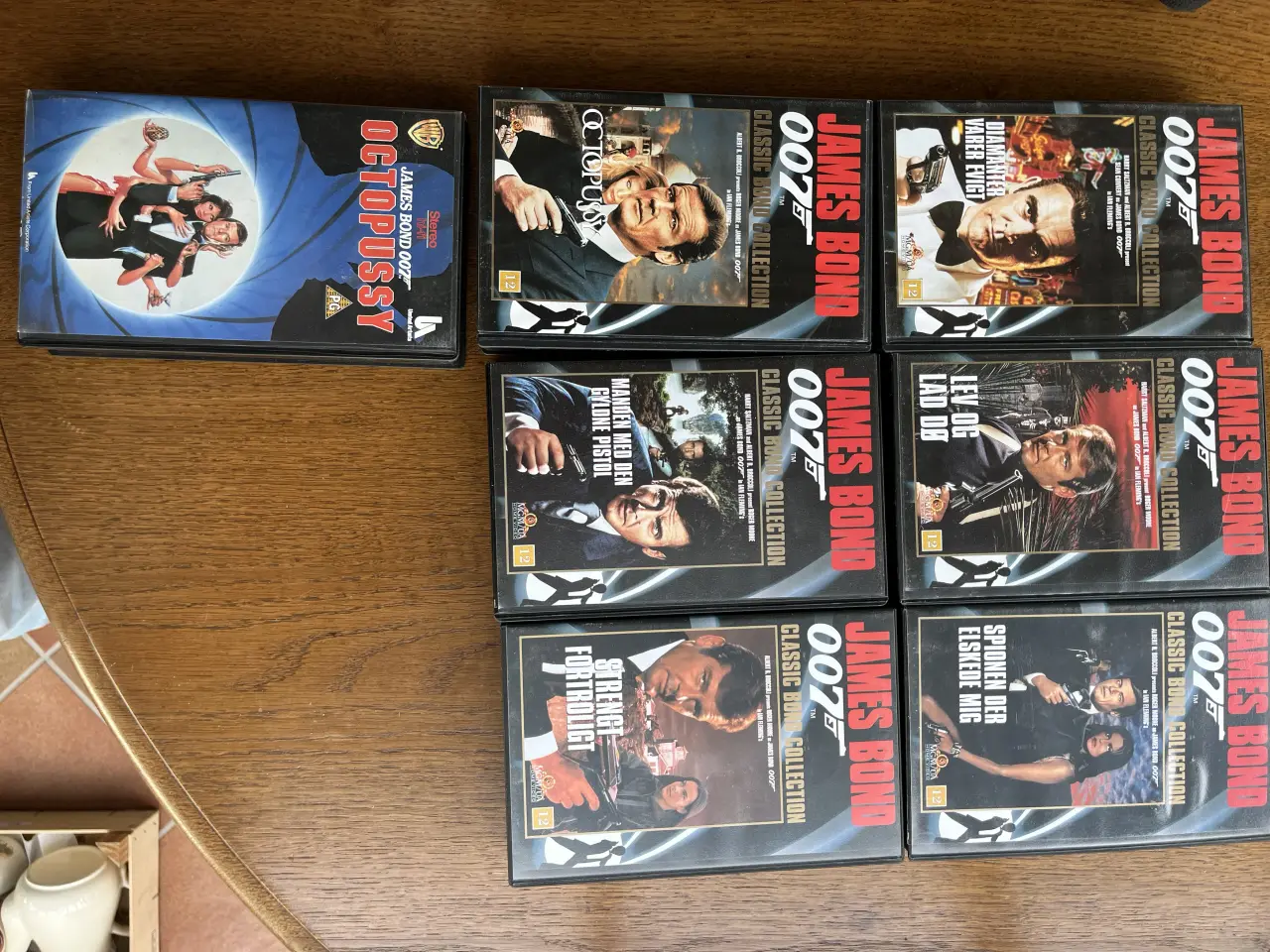 Billede 1 - James Bond 007 VHS bånd
